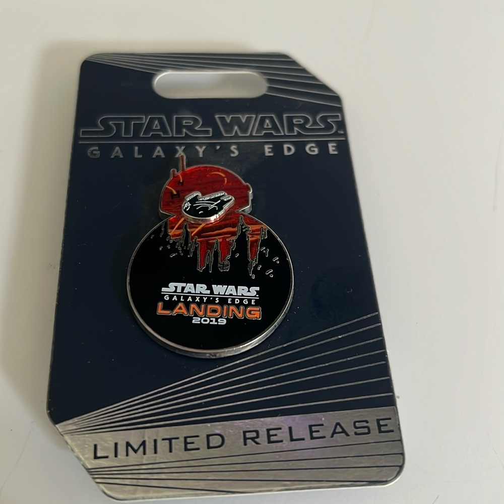 Disney Parks Star Wars Galaxys Edge 2019 Pin